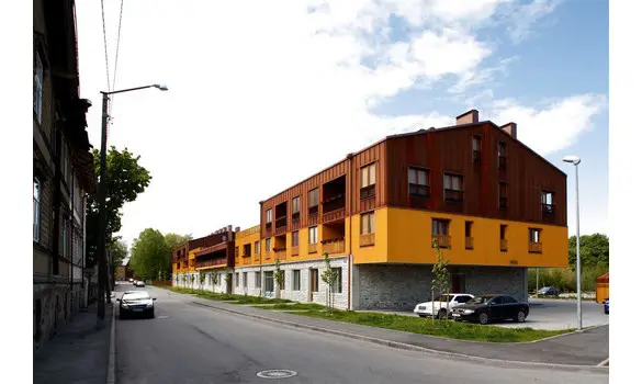 02 ARCHITECTURE TOUR